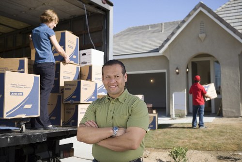 Professional van transport for local moves in Kennington