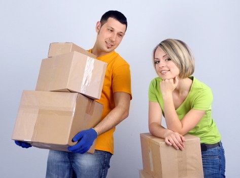 Packing boxes and moving supplies for Kennington homes