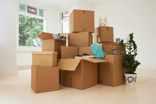Pricing discussion for a house move near a busy Kennington street
